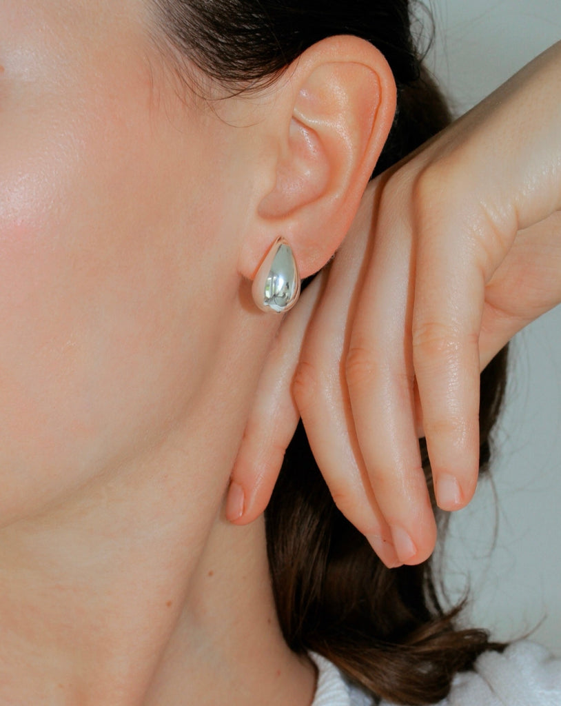 Silver Dewdrop Earrings